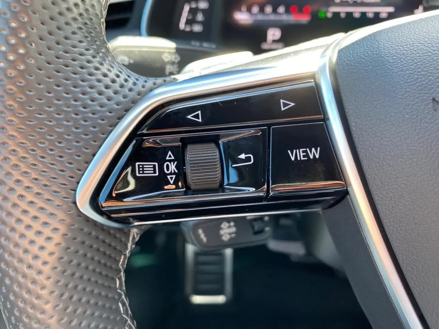 S6 Lim. 3.0 TDI quattro*HUD/Matrix/AHK/Nachts.*