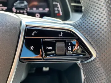 S6 Lim. 3.0 TDI quattro*HUD/Matrix/AHK/Nachts.*