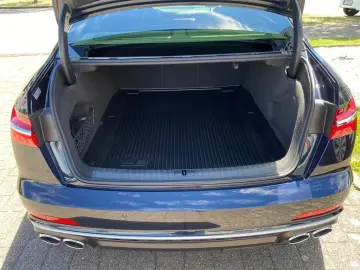 S6 Lim. 3.0 TDI quattro*HUD/Matrix/AHK/Nachts.*