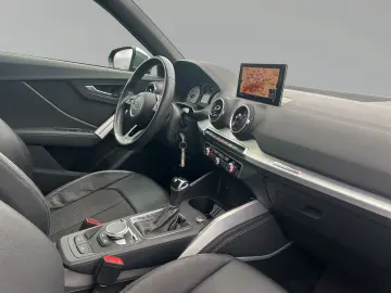 AUDI SQ2 2,0 TFSI qu LED AHK Kamera LEASING