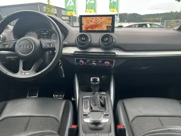 AUDI SQ2 2,0 TFSI qu LED AHK Kamera LEASING