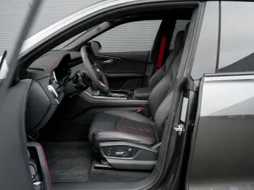 Q8 60 TFSI e Quattro S Competition Pano B&O Trek