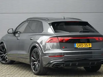 Q8 60 TFSI e Quattro S Competition Pano B&O Trek