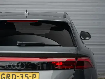 Q8 60 TFSI e Quattro S Competition Pano B&O Trek