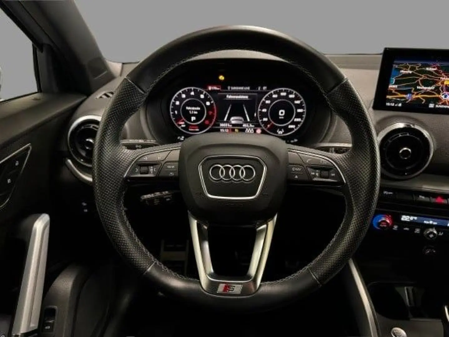 Q2 40 TFSI quattro S line #Kam. #ACC #Sitzheiz.