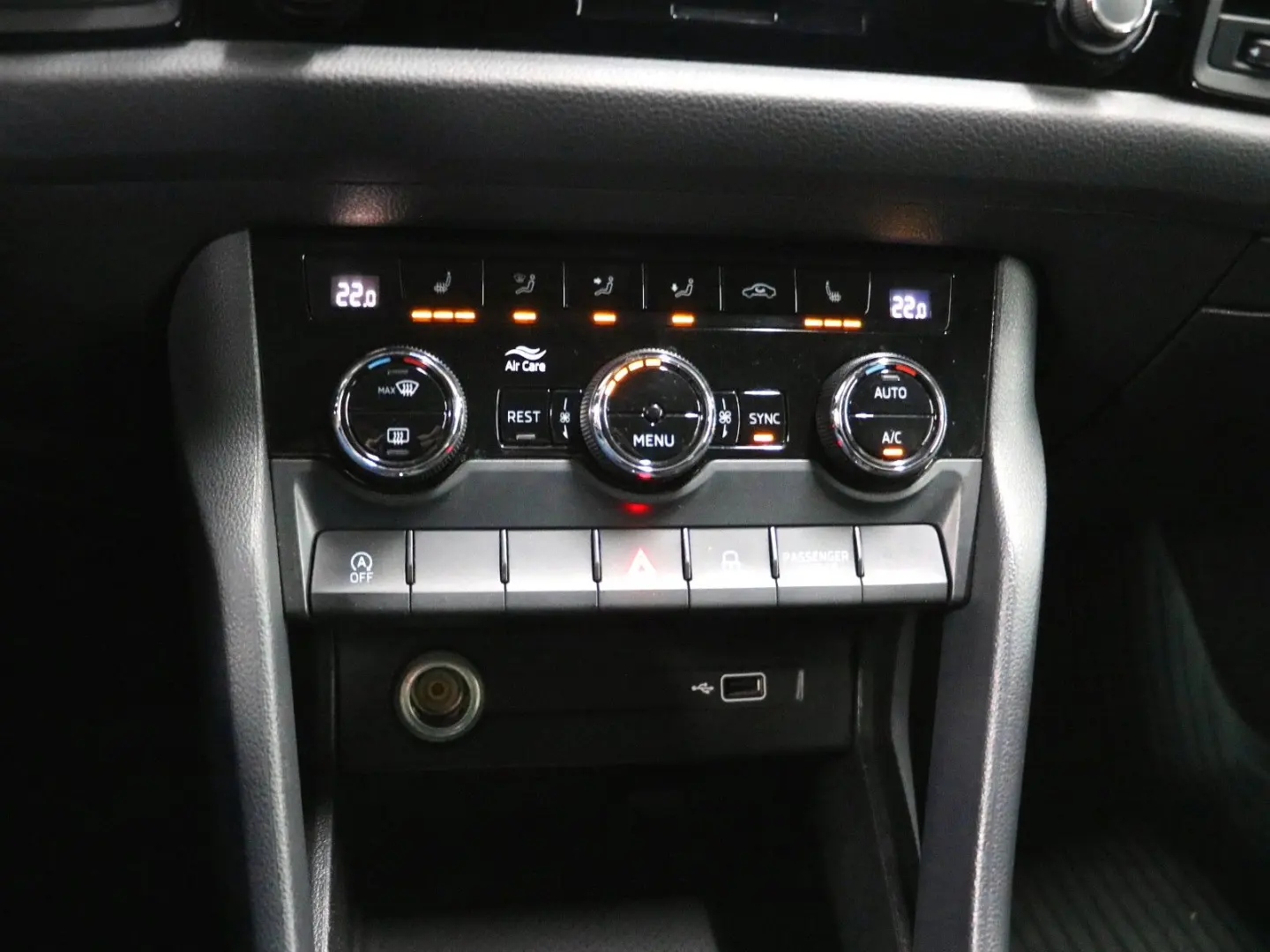 SKODA KODIAQ 1.5 TSI DSG LEASING