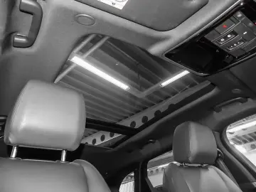 Range Rover Velar R-Dynamic SE D200 LEASING