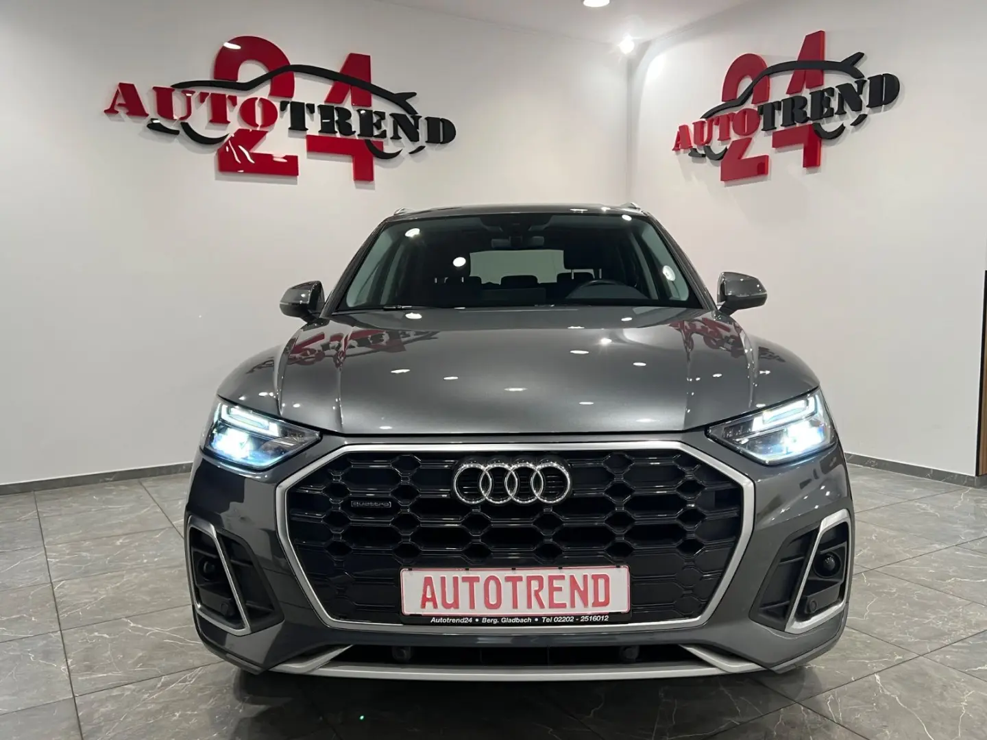 AUDI Q5 40 TDI quattro S line PANO+LEASING