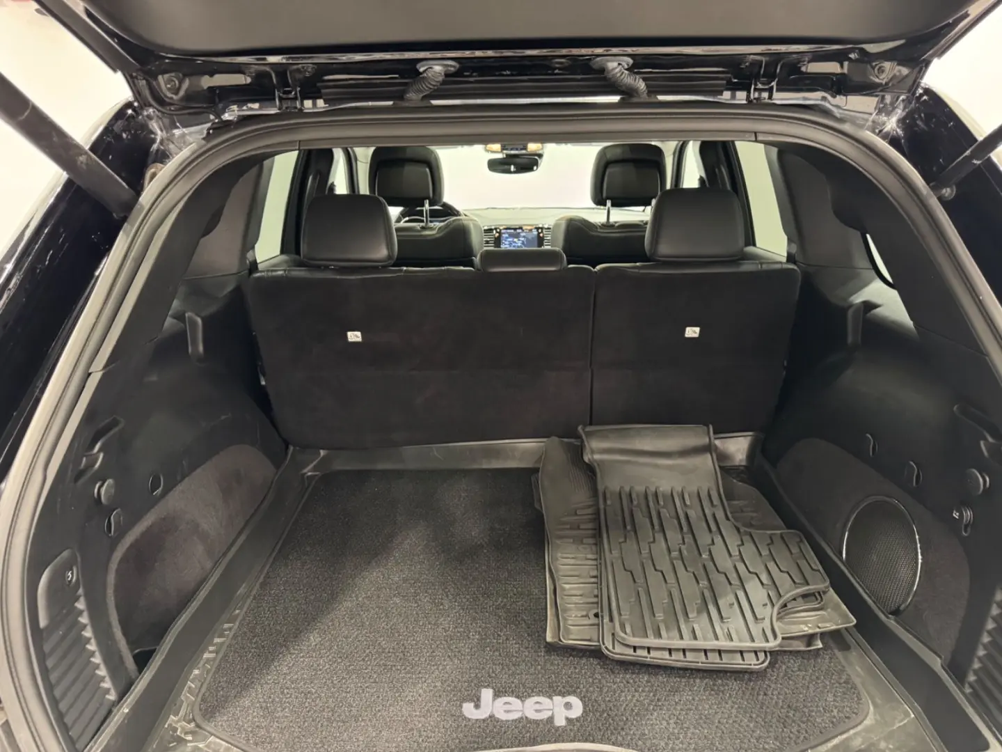 JEEP Grand Cherokee 3.0 CRD Summit 69TKM LEASING