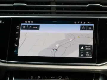 Q7 50 TDI quattro S line PANO MATRIX HuD