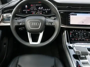 Q7 50 TDI quattro S line PANO MATRIX HuD