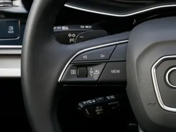 Q7 50 TDI quattro S line PANO MATRIX HuD