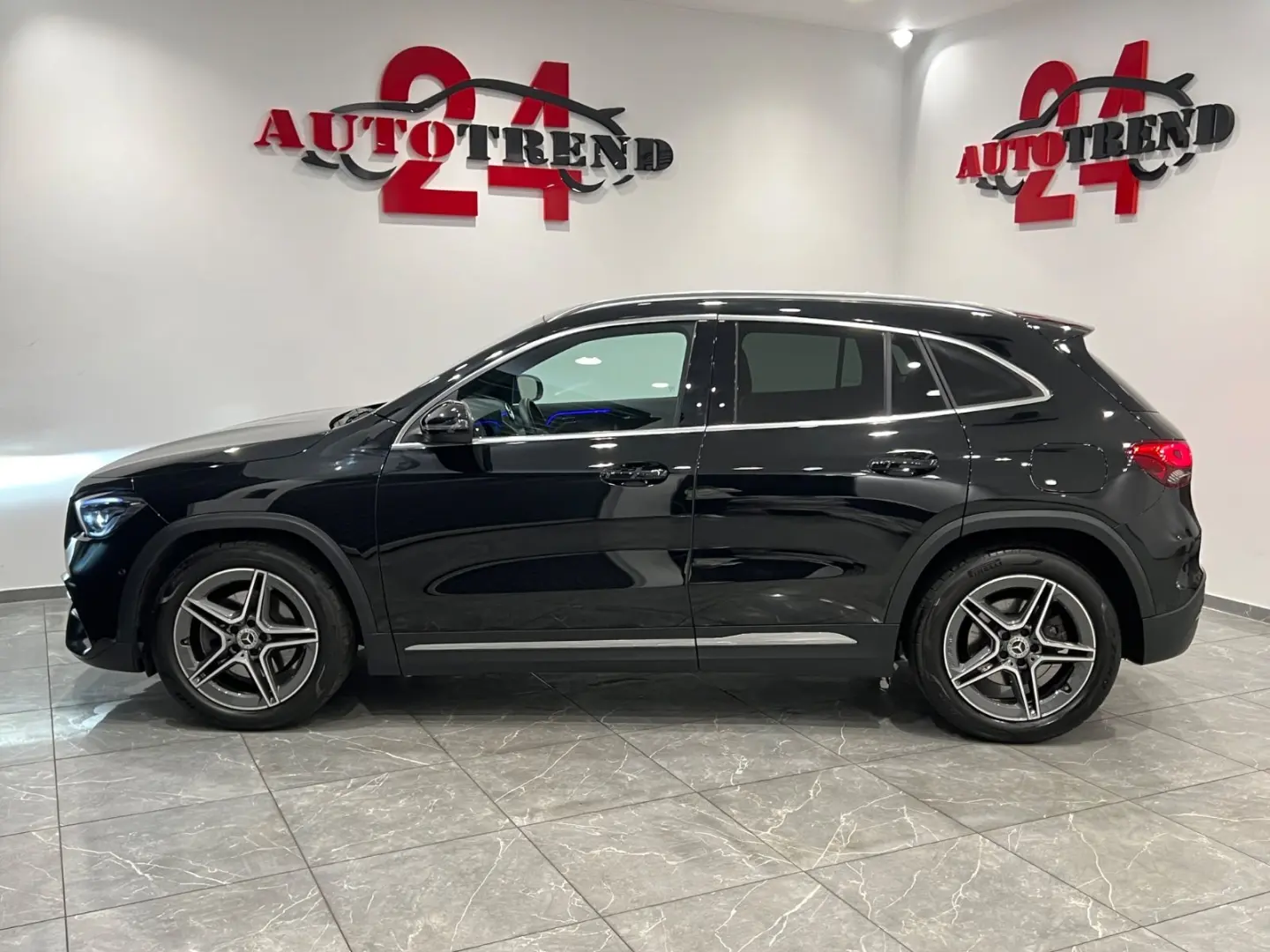 MERCEDES BENZ GLA 220 d AMG-LINE LEASING
