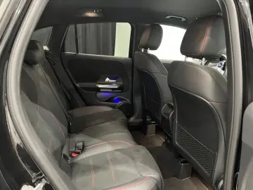MERCEDES BENZ GLA 220 d AMG-LINE LEASING