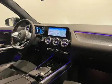 MERCEDES BENZ GLA 220 d AMG-LINE LEASING