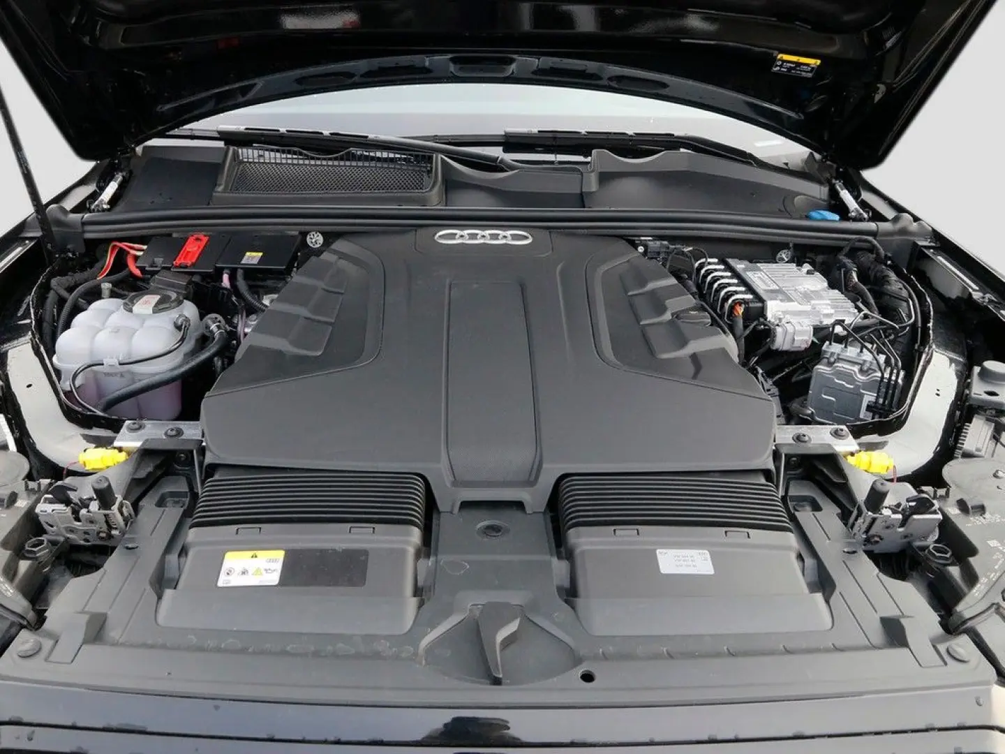 Q7 50 TDI quattro S line  Matrix