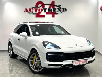 PORSCHE Cayenne Turbo +SPORT CHRONO+PANO+LEASING