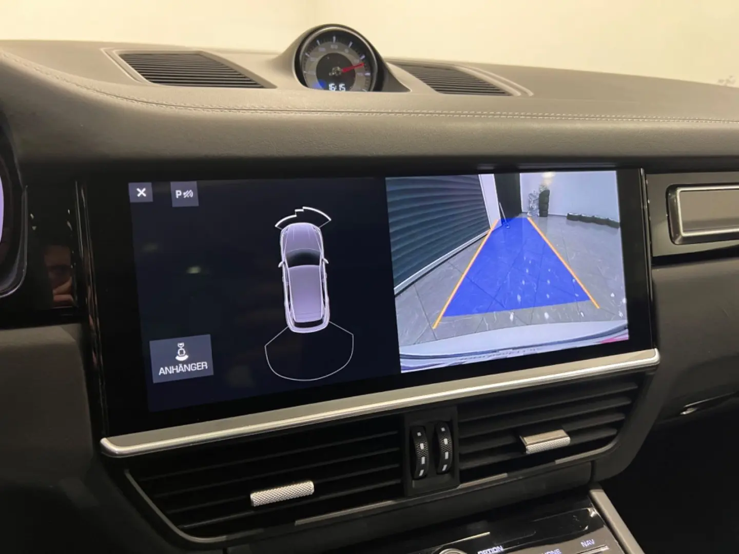 PORSCHE Cayenne Turbo +SPORT CHRONO+PANO+LEASING