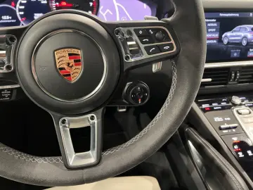 PORSCHE Cayenne Turbo +SPORT CHRONO+PANO+LEASING