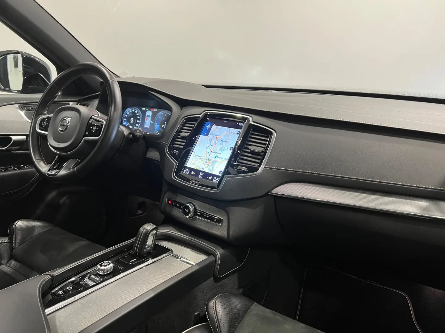 VOLVO XC90 R Design AWD PANO+KAMERA+LED+ACC+LEASING