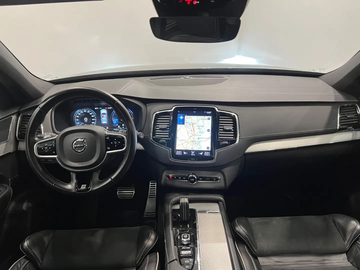 VOLVO XC90 R Design AWD PANO+KAMERA+LED+ACC+LEASING