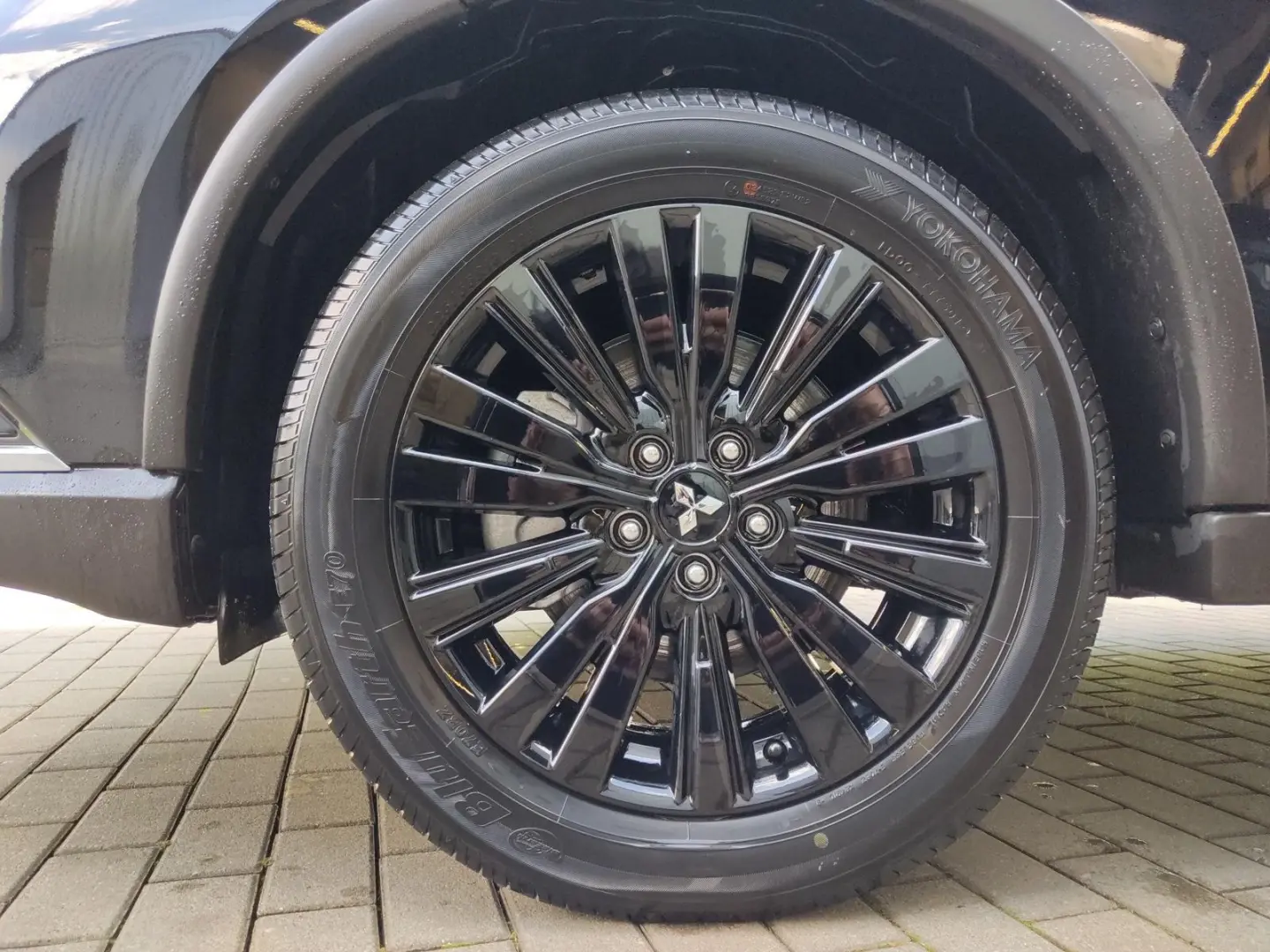 MITSUBISHI Outlander Spirit+ 145PS AWD LEASING
