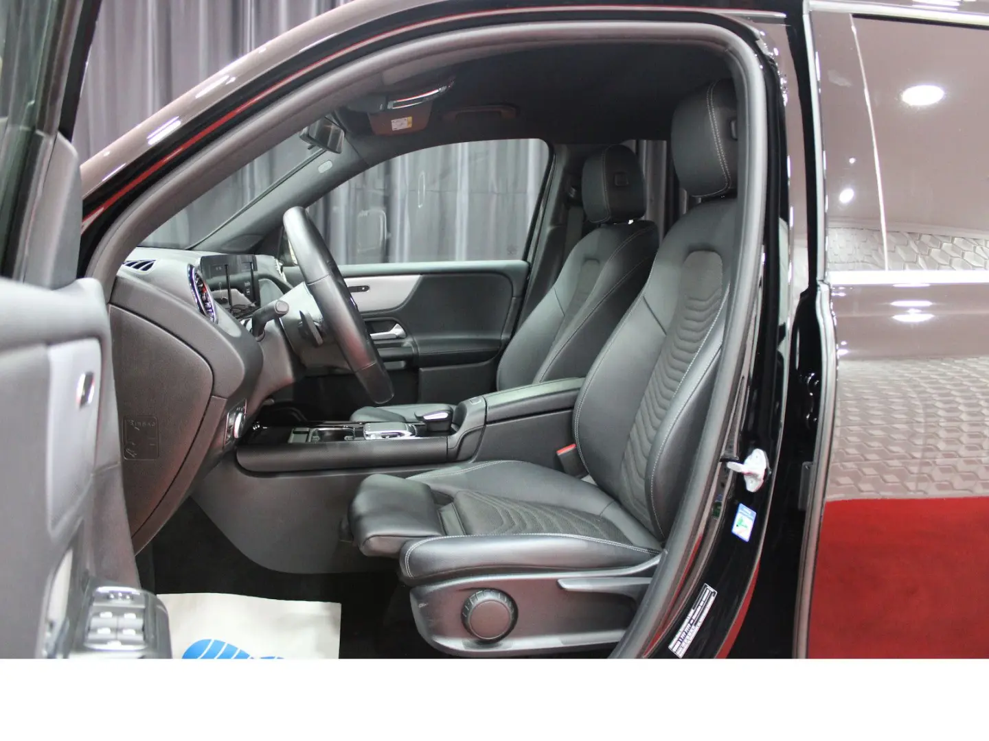 MERCEDES BENZ GLB 200 Business *LEASING