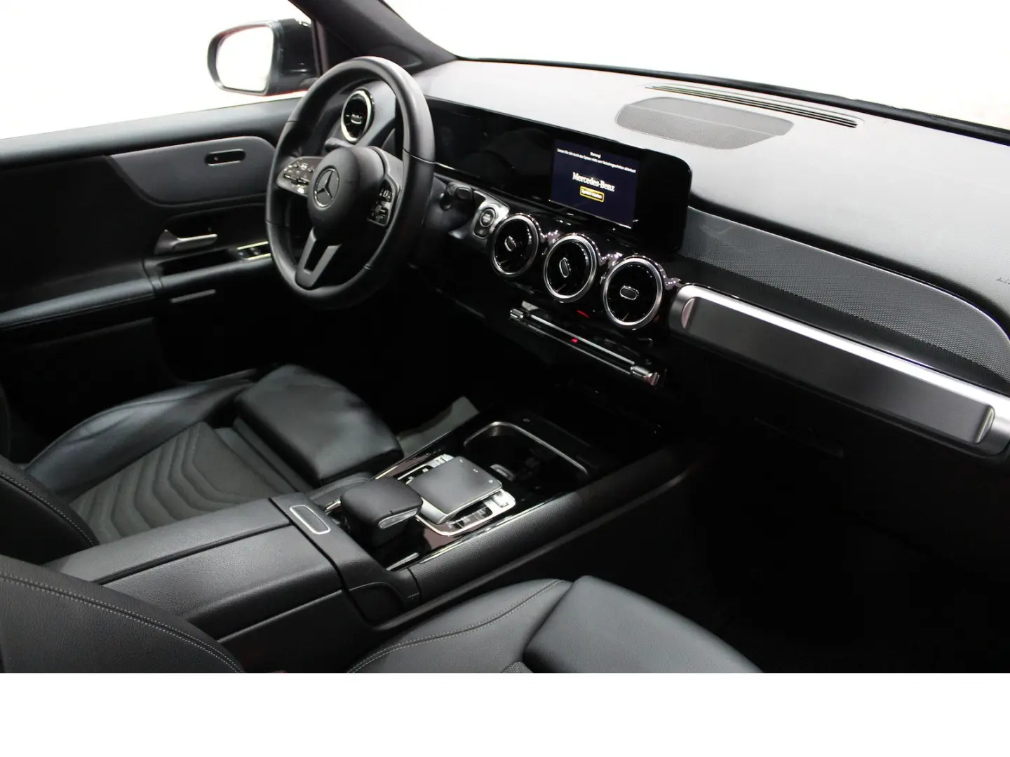 MERCEDES BENZ GLB 200 Business *LEASING