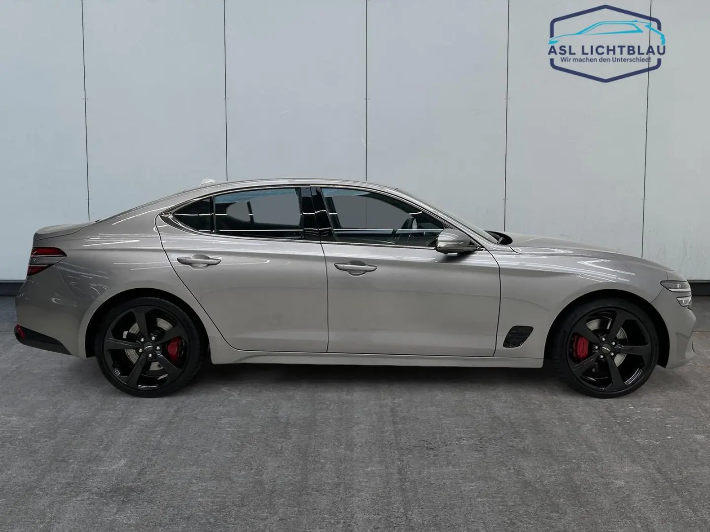 GENESIS G70 2.2 RWD Sport Innovation LEASING