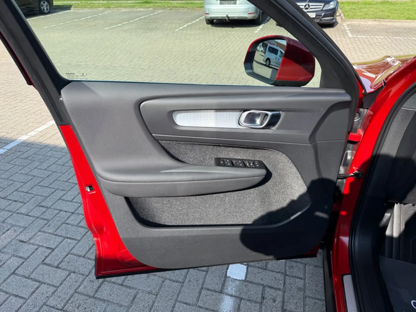 VOLVO XC40 T4 Inscription,AHK,ACC,LEASING
