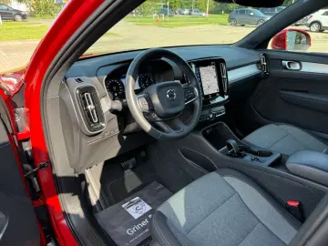 VOLVO XC40 T4 Inscription,AHK,ACC,LEASING