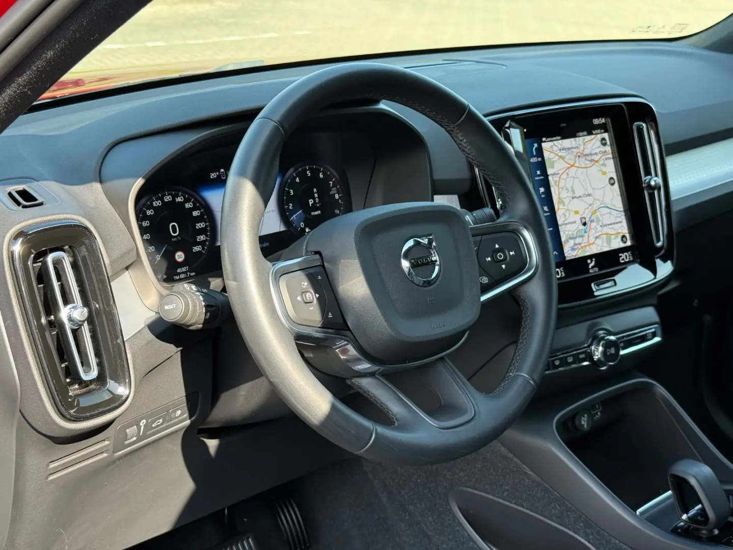 VOLVO XC40 T4 Inscription,AHK,ACC,LEASING
