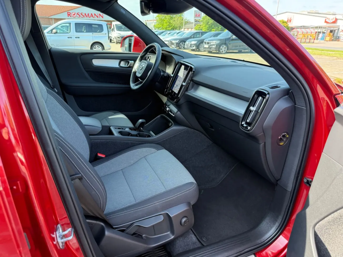 VOLVO XC40 T4 Inscription,AHK,ACC,LEASING