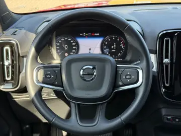 VOLVO XC40 T4 Inscription,AHK,ACC,LEASING