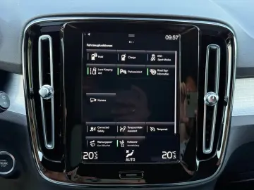 VOLVO XC40 T4 Inscription,AHK,ACC,LEASING