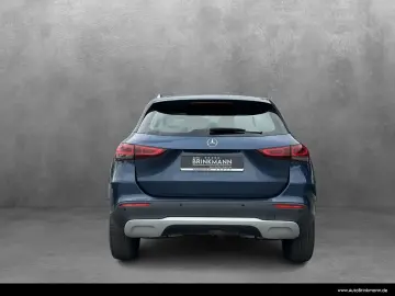 MERCEDES BENZ GLA 200 Style/Panorama/LED/LEASING