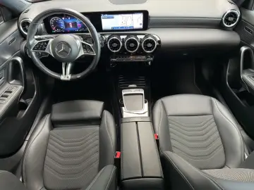 MERCEDES BENZ A180*Progressive*360°*LEASING