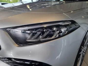 MERCEDES BENZ A 200 d +AMG+360+KEYLESS-LEASING