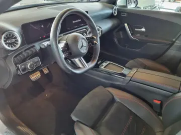 MERCEDES BENZ A 200 d +AMG+360+KEYLESS-LEASING