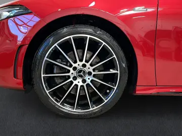 A 250 e AMG+MBUX+MULTI+NIGHT+Kamera+Ambiente+19