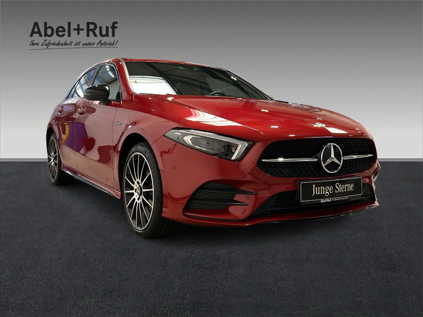 A 250 e AMG+MBUX+MULTI+NIGHT+Kamera+Ambiente+19