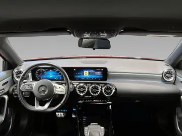 A 250 e AMG+MBUX+MULTI+NIGHT+Kamera+Ambiente+19