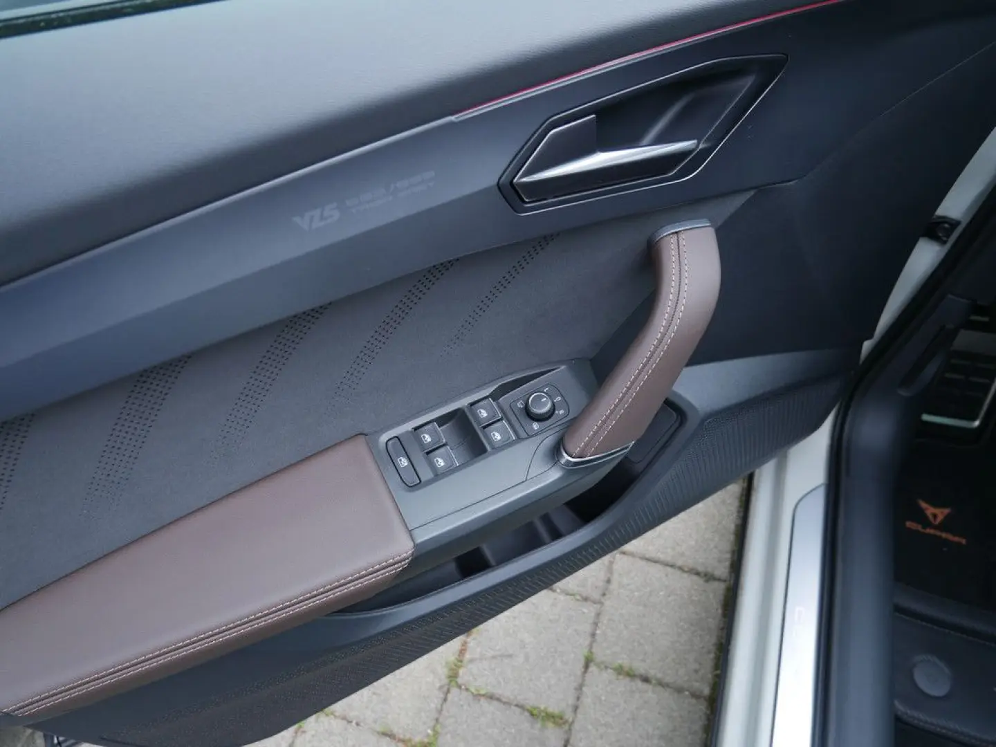 CUPRA Formentor VZ5 Taiga Grey Edition 4Drive ACC+LEASING