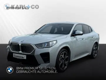 iX2 xDrive30 M Sport HUD HarmanKardon ACC e-Sitz