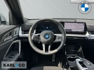 iX2 xDrive30 M Sport HUD HarmanKardon ACC e-Sitz