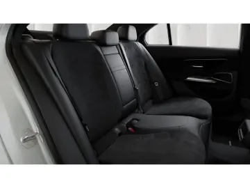 E 220 d AMG Night-Paket Burmester Distronic 20