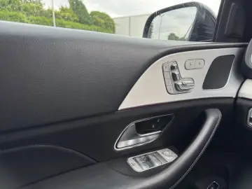 GLE 350 de 4M Pano AMG Mulibeam 360° AHK Distron