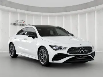 CLA 180 AMG Night-Paket Panorama 360 STHZ 18