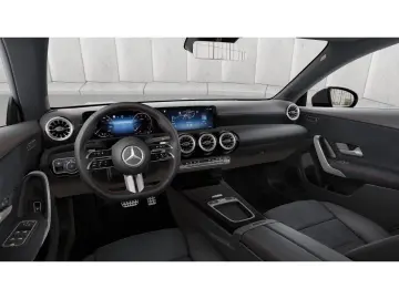 CLA 180 AMG Night-Paket Panorama 360° STHZ 18