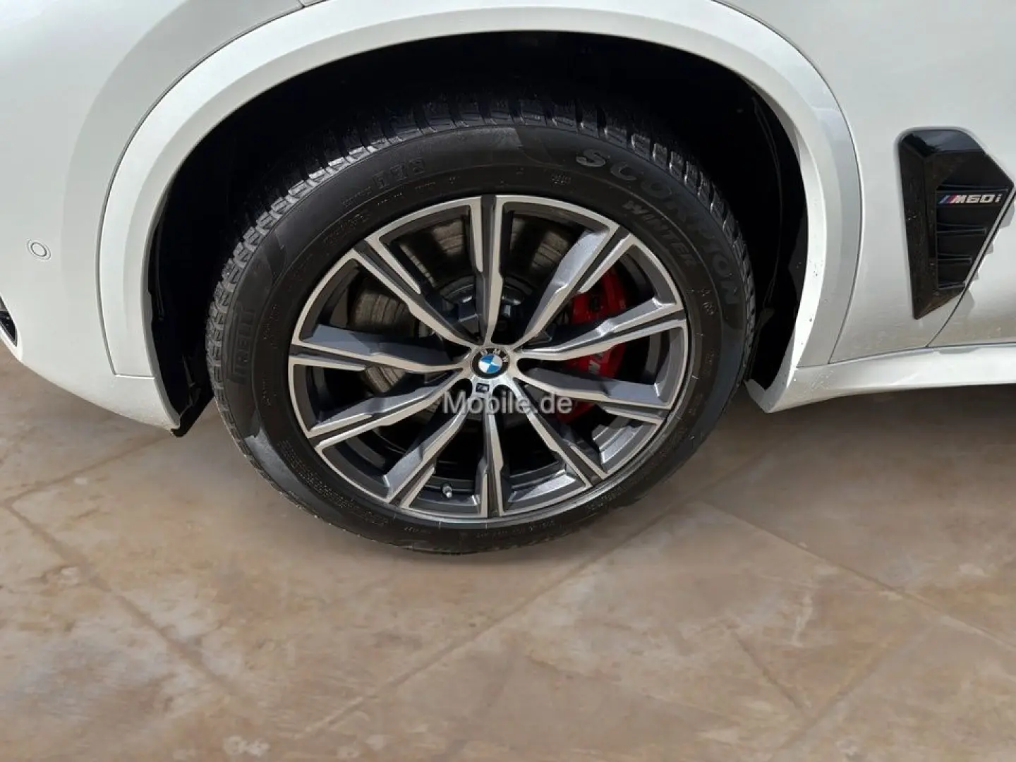 X5 M60i